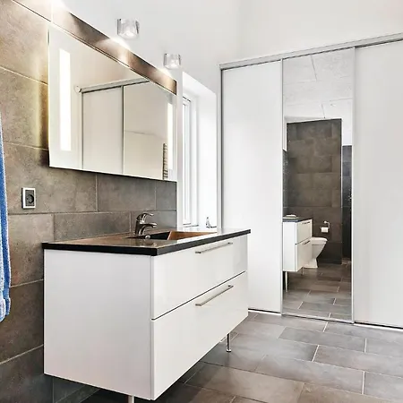 Three-bedroom Holiday In Vakantiehuis