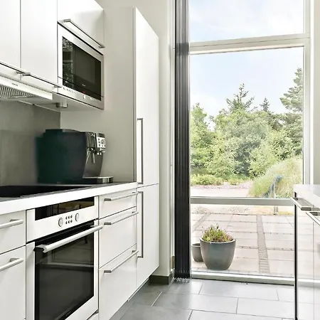 Three-bedroom Holiday In * Ringkøbing